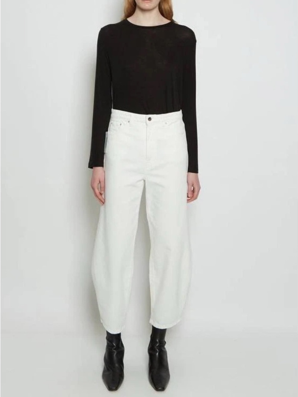 Toteme High-Rise Cropped Barrel-Leg Jeans Off-white 28